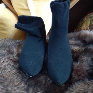 ZARA Style Black Pump